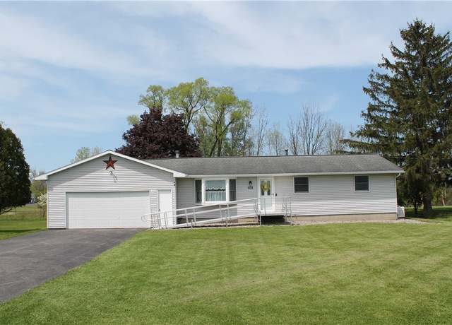 Property at 1494 Davis Rd, Chili, NY 14428, 3 beds, 2 baths