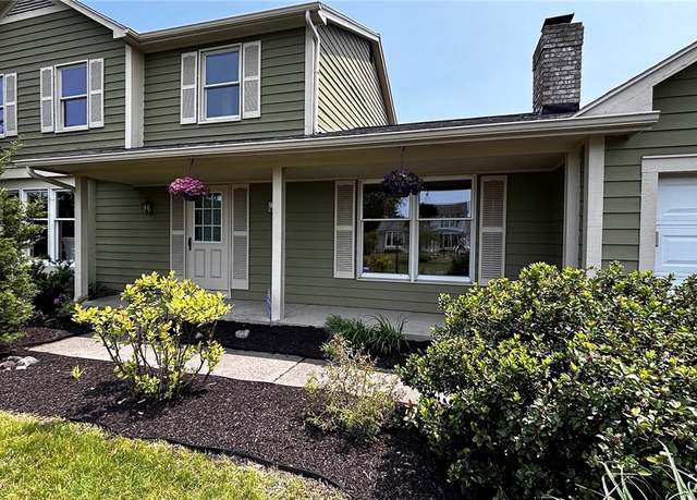 Property at 53 Canterbury Trl, Penfield, NY 14450, 3 beds, 2.5 baths