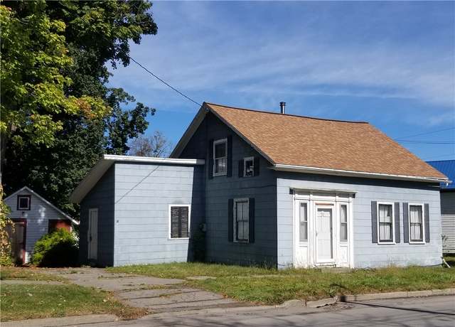 Property at 31 Genesee St, New Berlin, NY 13411, 2 beds, 1 bath