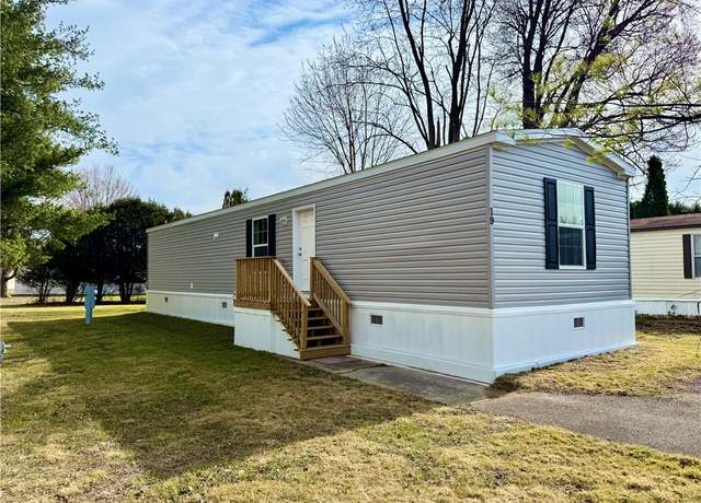 Property at 1021 #19 Waterloo-geneva Rd, Waterloo, NY 13165, 2 beds, 2 baths