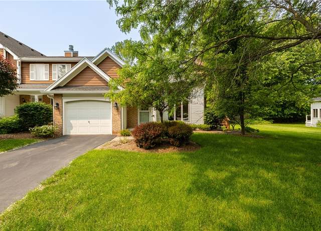 Property at 111 Eaglesfield, Perinton, NY 14450, 2 beds, 1.5 baths