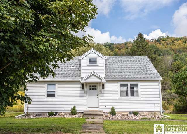 Property at 6064 Nys Rte 242 E, Ellicottville, NY 14731, 4 beds, 2 baths
