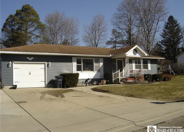 Property at 915 Prospect Ave, Olean-city, NY 14760, 4 beds, 2.5 baths