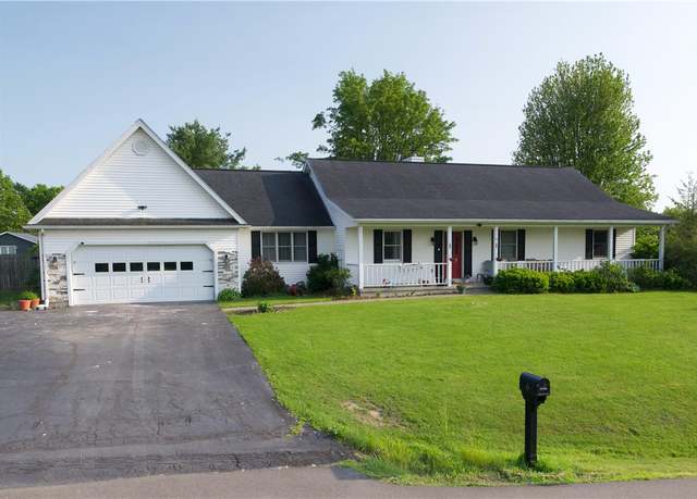 Property at 6 Barrington Rd, Horseheads, NY 14845, 3 beds, 3 baths