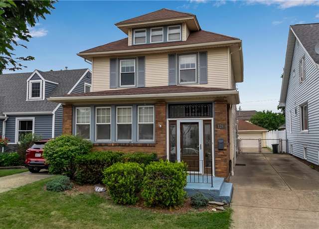 Property at 128 Princeton Blvd, Tonawanda, NY 14217, 3 beds, 2 baths
