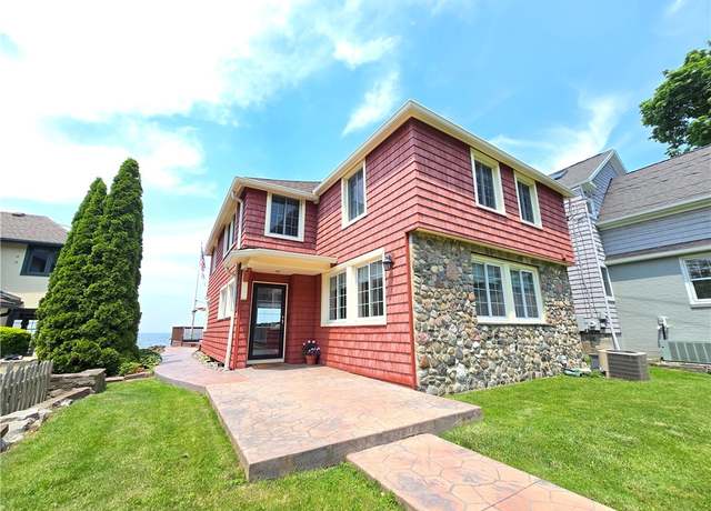 Property at 576 Ship Builders Creek Rd Rd, Webster, NY 14580, 4 beds, 2.5 baths