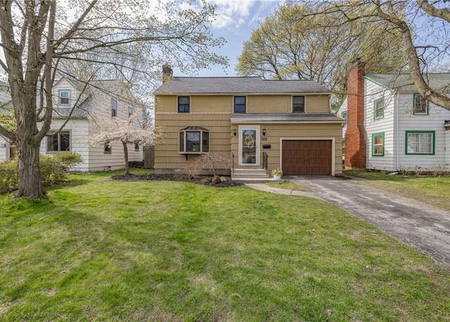 Property at 117 Laney Rd, Rochester, NY 14620, 3 beds, 1.5 baths