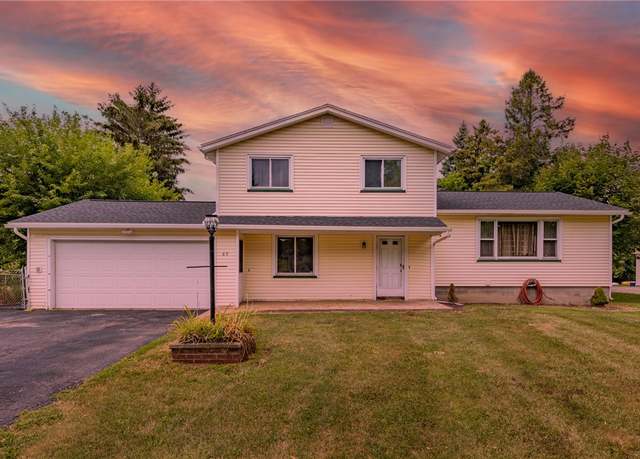 Property at 69 Lightwood Ln, Gates, NY 14606, 5 beds, 2.5 baths