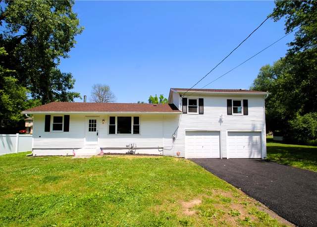 Property at 18 Spring St, Sodus, NY 14551, 4 beds, 1 bath