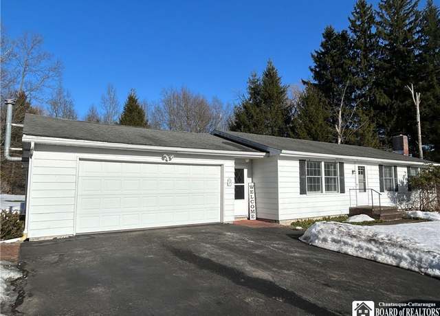 Property at 3270 W Oak Hill Rd, Ellicott, NY 14701, 3 beds, 1.5 baths