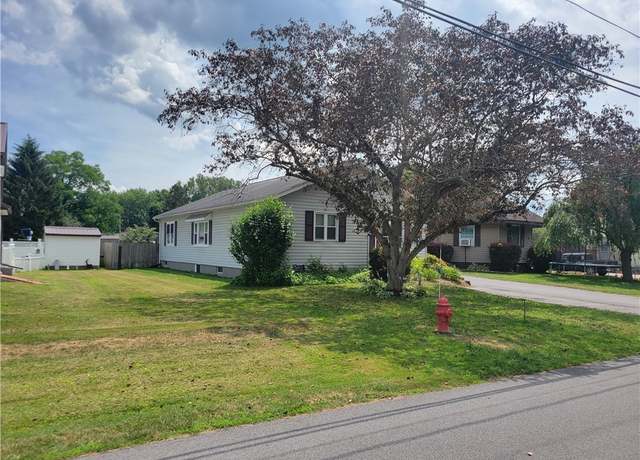 Property at 34 Inslee St, Waterloo, NY 13165, 3 beds, 2 baths
