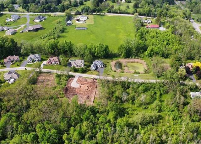 Property at 3 Colyer Xing, Victor, NY 14564