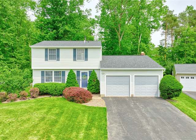 Property at 26 Meadowlark Dr, Penfield, NY 14526, 3 beds, 1.5 baths