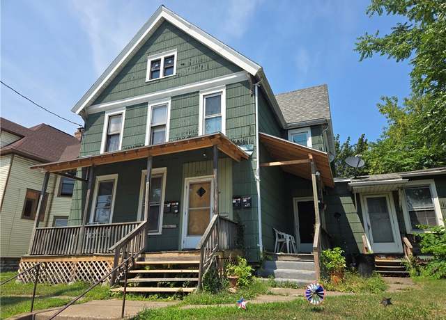 Property at 206 Clinton St, Binghamton, NY 13905, 5 beds, 4 baths