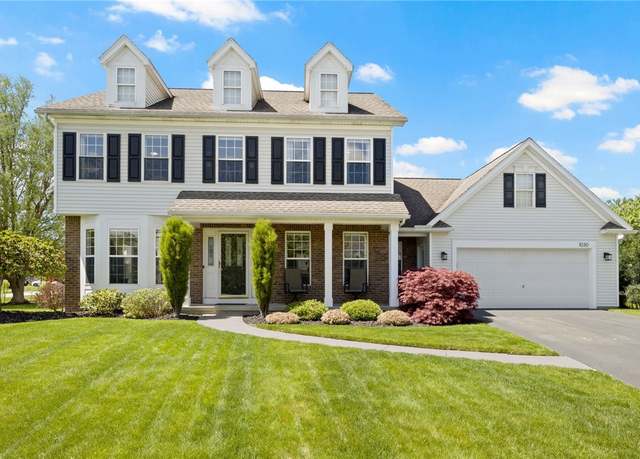 Property at 1030 Whistlers Cove Ln, Greece, NY 14612, 4 beds, 3 baths