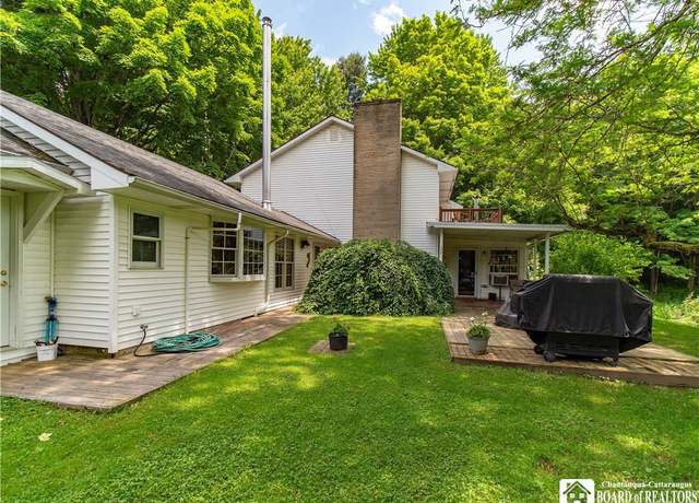 Property at 5152 John Darling Rd, Conowingo, NY 14726, 3 beds, 2.5 baths