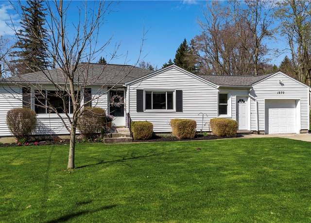 Property at 1270 Dodge Rd, Amherst, NY 14068, 3 beds, 1 bath