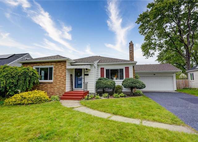 Property at 530 Barry Rd, Irondequoit, NY 14617, 2 beds, 1.5 baths