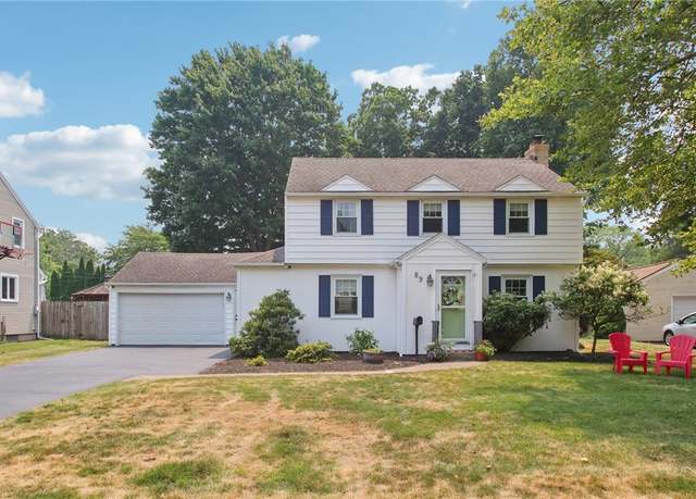 Property at 89 Pinecrest Dr, Irondequoit, NY 14617, 3 beds, 1.5 baths