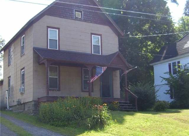 Property at 4 Franklin St, Oxford, NY 13830, 2 beds, 1.5 baths