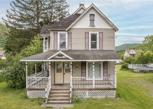 Property at 39 Middle St, Hancock, NY 13756, 4 beds, 2 baths