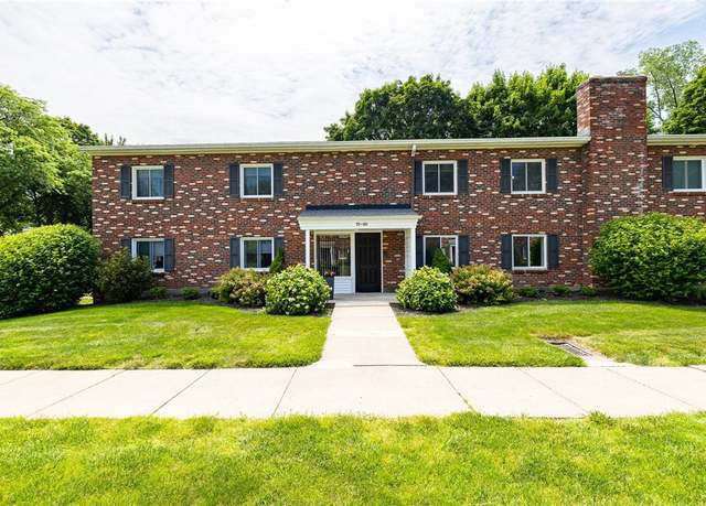 Property at 58 Lost Mountain Trl, Penfield, NY 14625, 2 beds, 1.5 baths