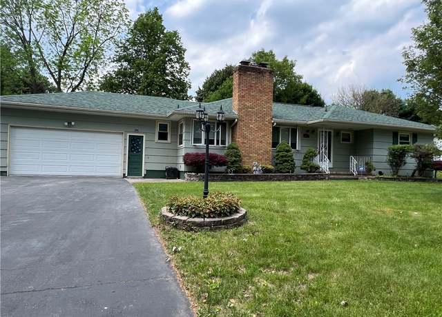 Property at 793 Helendale Rd, Irondequoit, NY 14609, 3 beds, 2.5 baths