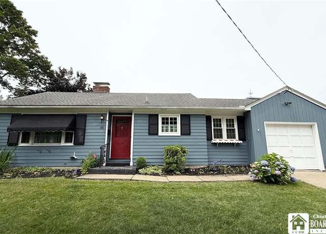 Property at 147 Sturges St, Jamestown, NY 14701, 2 beds, 1 bath