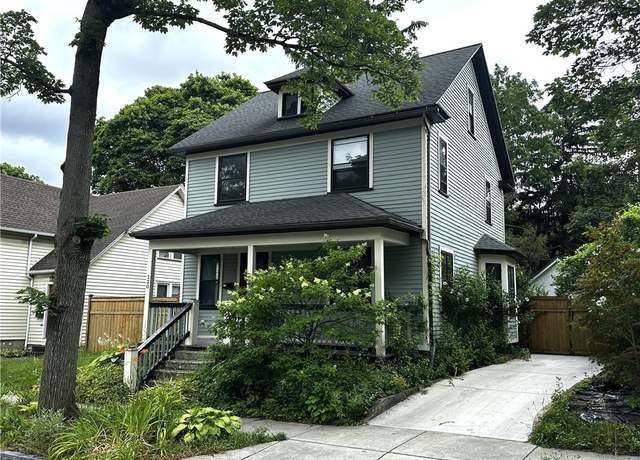Property at 120 Oakland St, Rochester, NY 14620, 3 beds, 1 bath