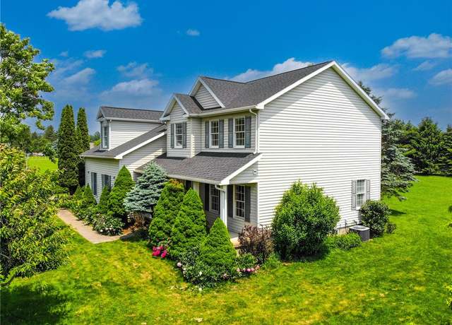 Property at 106 Woodsview, Erwin, NY 14870, 4 beds, 3 baths