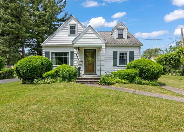 Property at 334 Woodcrest Rd, Greece, NY 14616, 3 beds, 2 baths