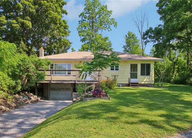 Property at 3460 Russell Dr, Livonia, NY 14480, 3 beds, 1 bath