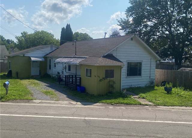 Property at 825 Broadway St, Southport, NY 14904, 3 beds, 1 bath