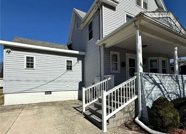 Property at 411 Livingston St, Elmira-city, NY 14904, 4 beds, 2.5 baths