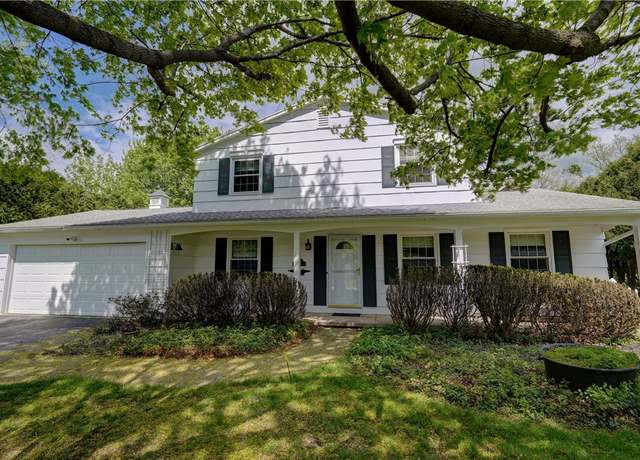 Property at 36 Carriage Ct, Pittsford, NY 14534, 3 beds, 1.5 baths