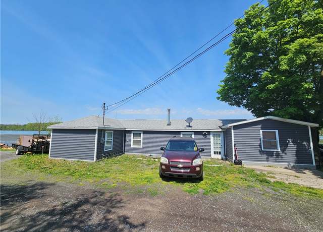 Property at 5135 State Route 31 W, Arcadia, NY 14513, 2 beds, 1 bath