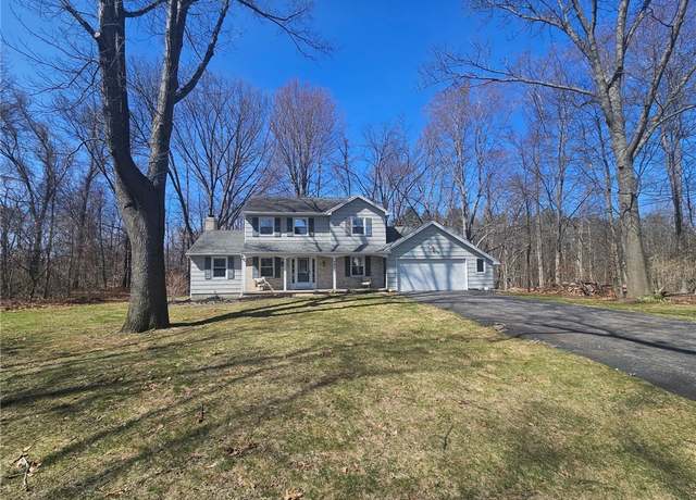 Property at 501 Licia Ln, Webster, NY 14580, 3 beds, 2.5 baths