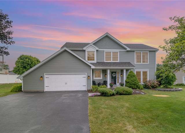 Property at 14 Edenfield Rd, Penfield, NY 14526, 4 beds, 2.5 baths