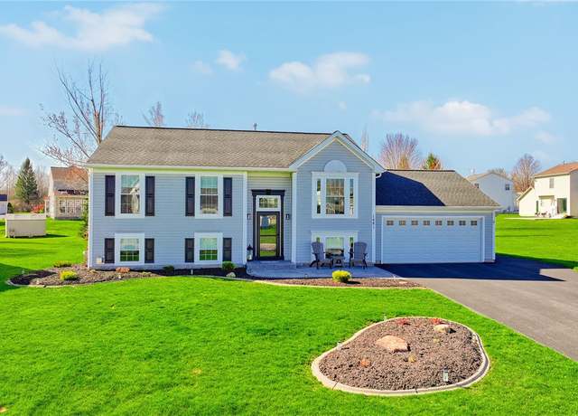 Property at 1481 Bowling Green Dr, Webster, NY 14580, 3 beds, 2 baths