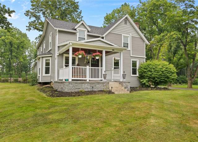 Property at 3545 Walworth Rd, Walworth, NY 14568, 5 beds, 2 baths