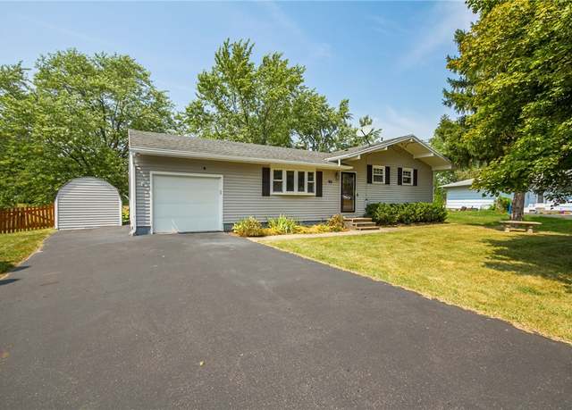 Property at 73 Campus Dr, Henrietta, NY 14623, 3 beds, 1 bath