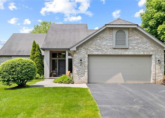 Property at 1 Tiffany Ct, Pittsford, NY 14534, 3 beds, 2.5 baths