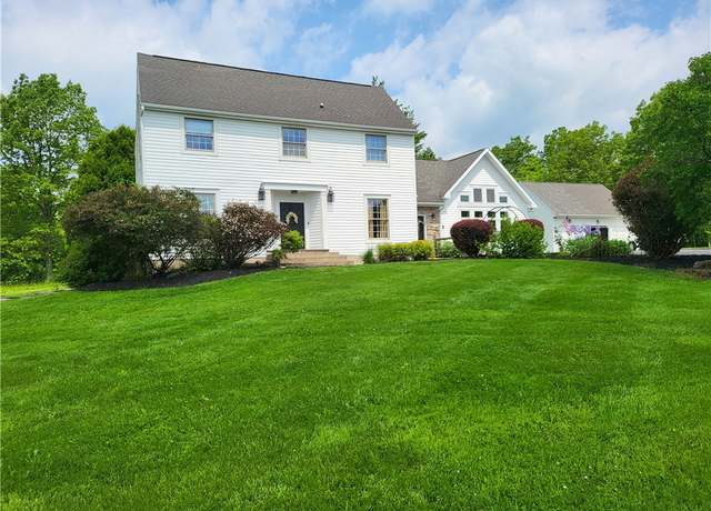 Property at 403 Crane Rd, Horseheads, NY 14845, 4 beds, 3.5 baths