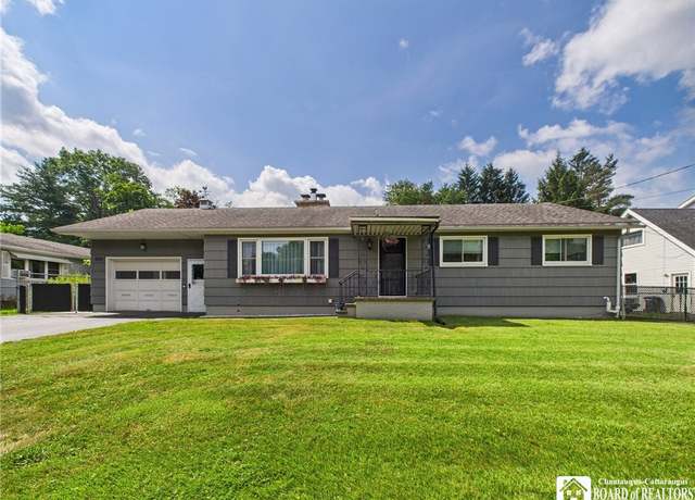 Property at 834 Prospect Ave, Olean, NY 14760, 3 beds, 2 baths
