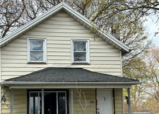 Property at 25 Cameron St, Rochester, NY 14606, 5 beds, 1.5 baths