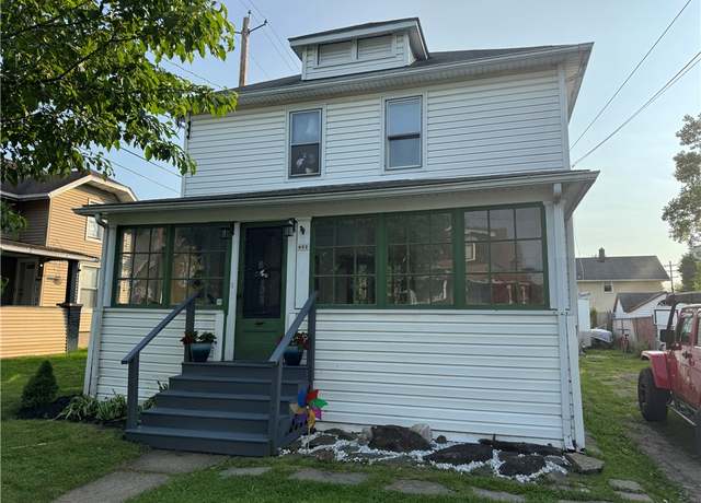 Property at 952 Erie St, Elmira City, NY 14904, 4 beds, 1.5 baths