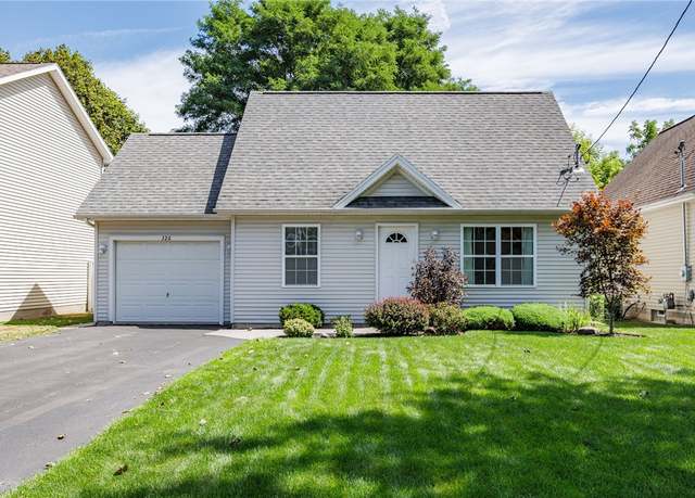 Property at 326 Knapp Ave, Irondequoit, NY 14609, 3 beds, 1.5 baths