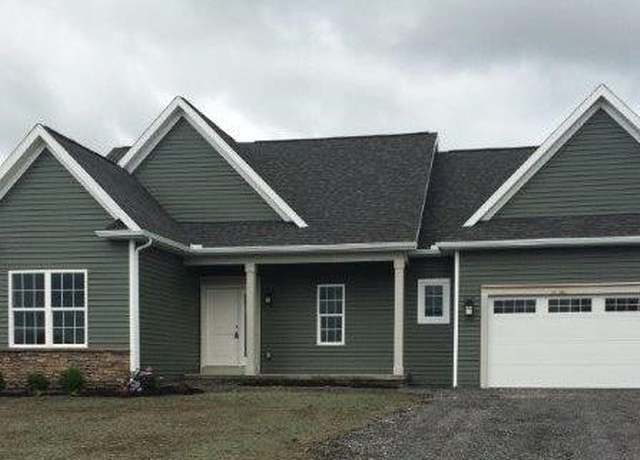 Property at 7631 Fairway Dr, Sodus, NY 14551, 3 beds, 2 baths