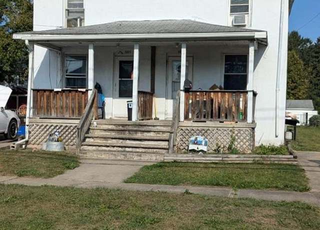Property at 132 Horseheads Blvd, Elmira, NY 14903, 4 beds, 2 baths
