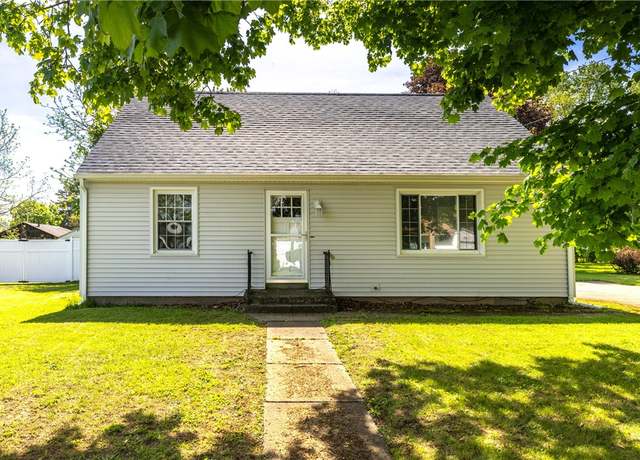 Property at 71 Dalrymple Ave, Southport, NY 14871, 1 bed, 1 bath